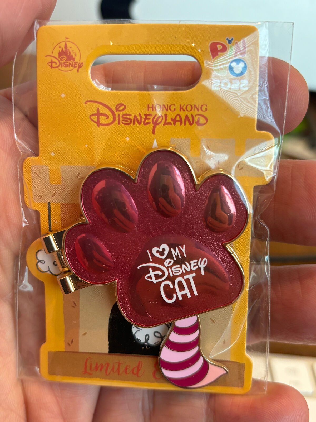 Hong Kong Disneyland HKDL I Love My Disney Cat Pin - Cheshire Cat LE500