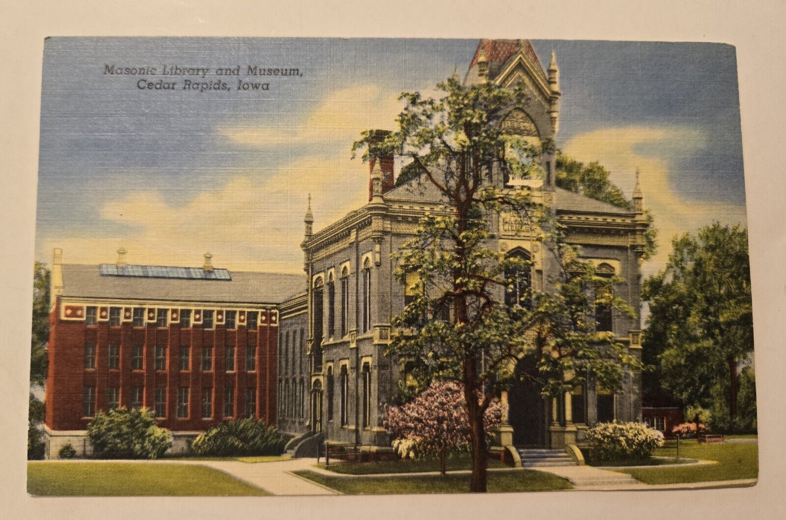 VTG Cedar Rapids IA Masonic Library Museum Blank Back Linen Postcard F-5 