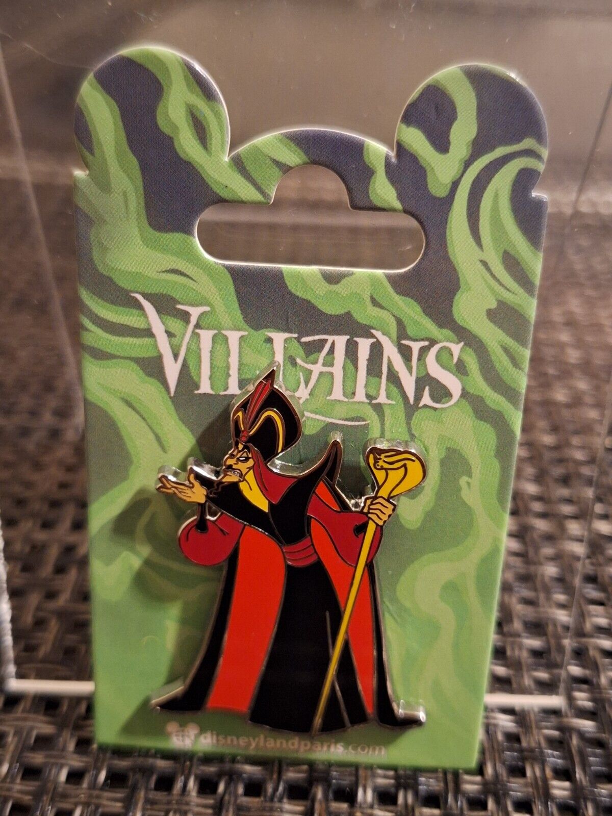 Brand New 2018 Disneyland Paris Aladdin\'s Jafar Villains Series Pin