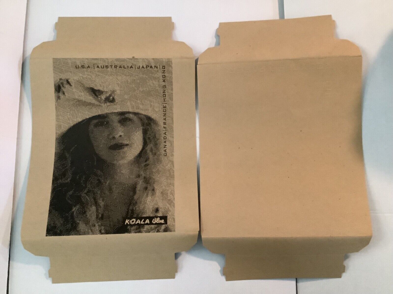 Vintage 1980’s OLIVIA NEWTON JOHN KOALA BLUE BOUTIQUE STORE Unused Gift Box RARE