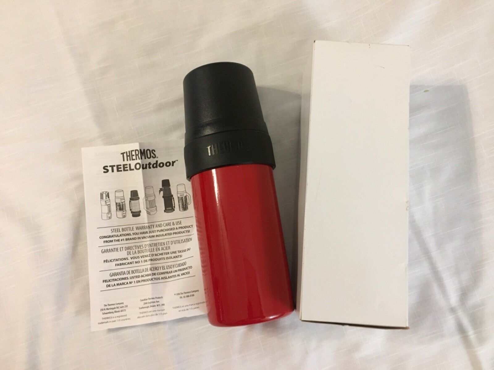 New THERMOS Steel Outdoor Vacuum Insulated 1 Quart Bottle Red Black