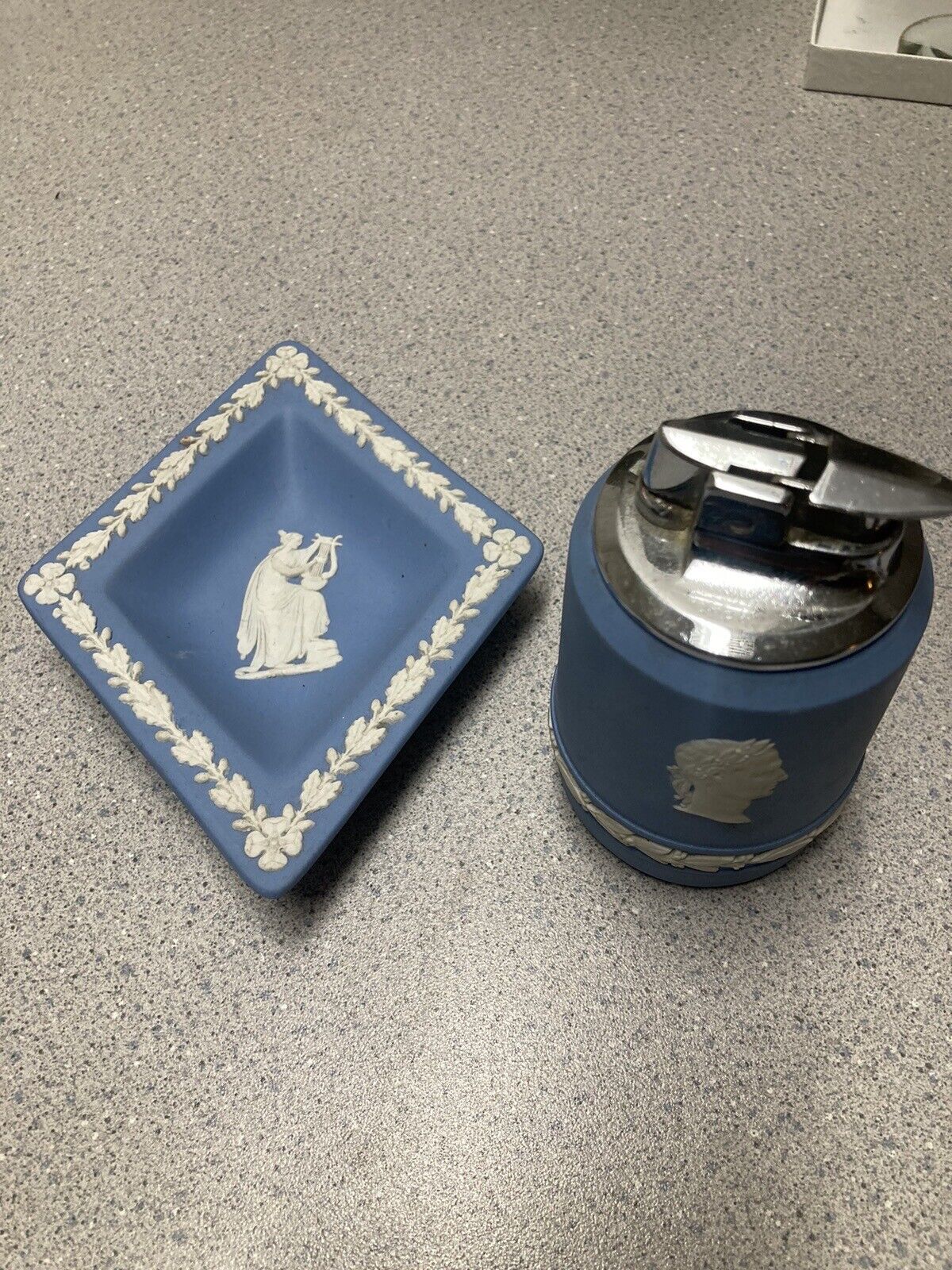 Vintage Ronson Wedgwood Blue Jasperware Table Lighter And Ashtray