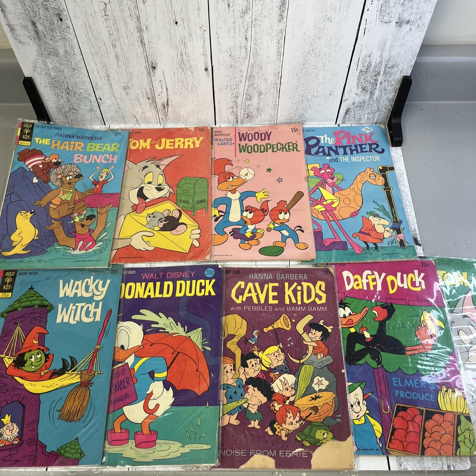 Lot Of 10 Gold Key Vtg Comics 1960s Tom N Jerry Woody Wood Pecker Pink Panther