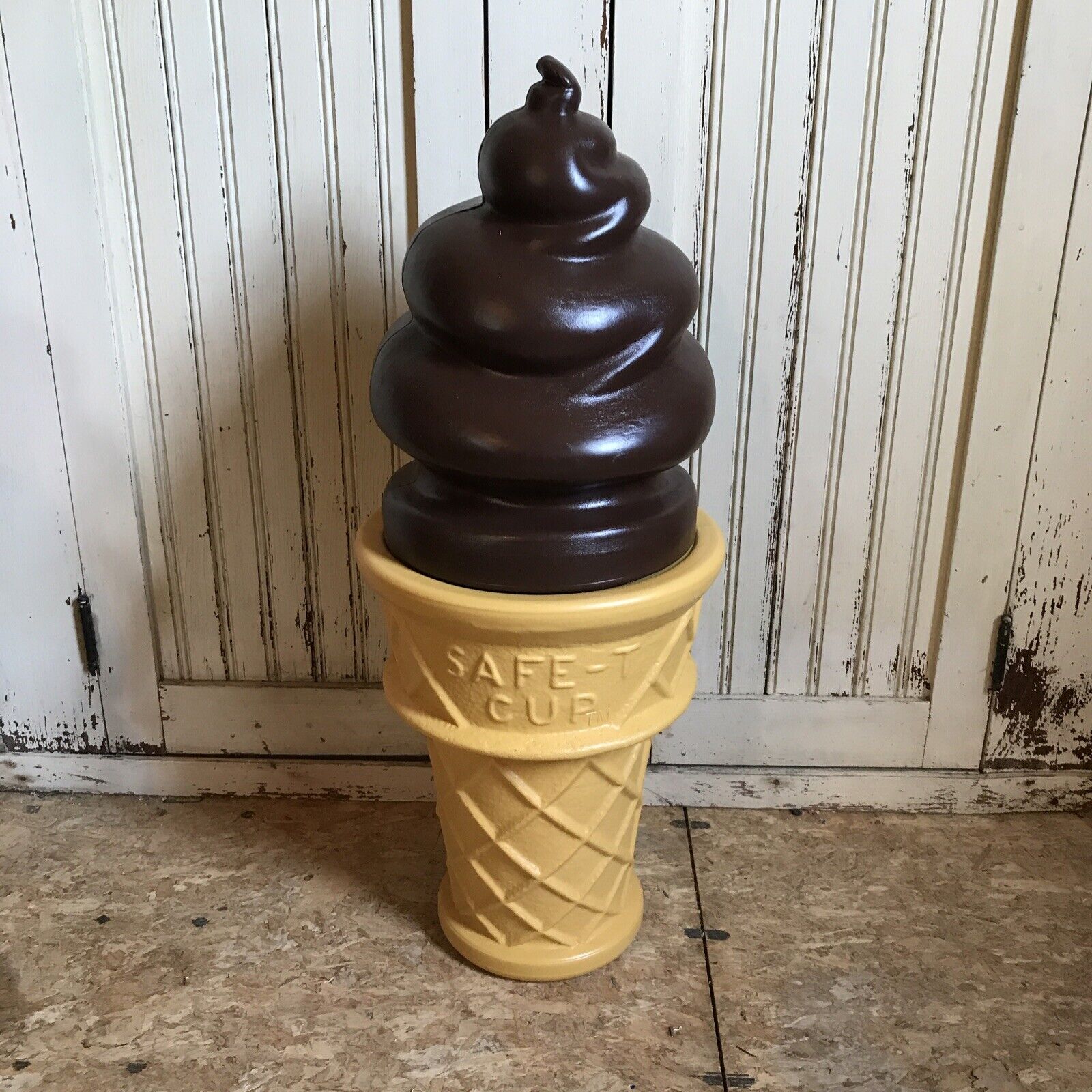 Blow Mold Giant Plastic Ice Cream Cone Chocolate Swirl Safe T Cup Fantasia