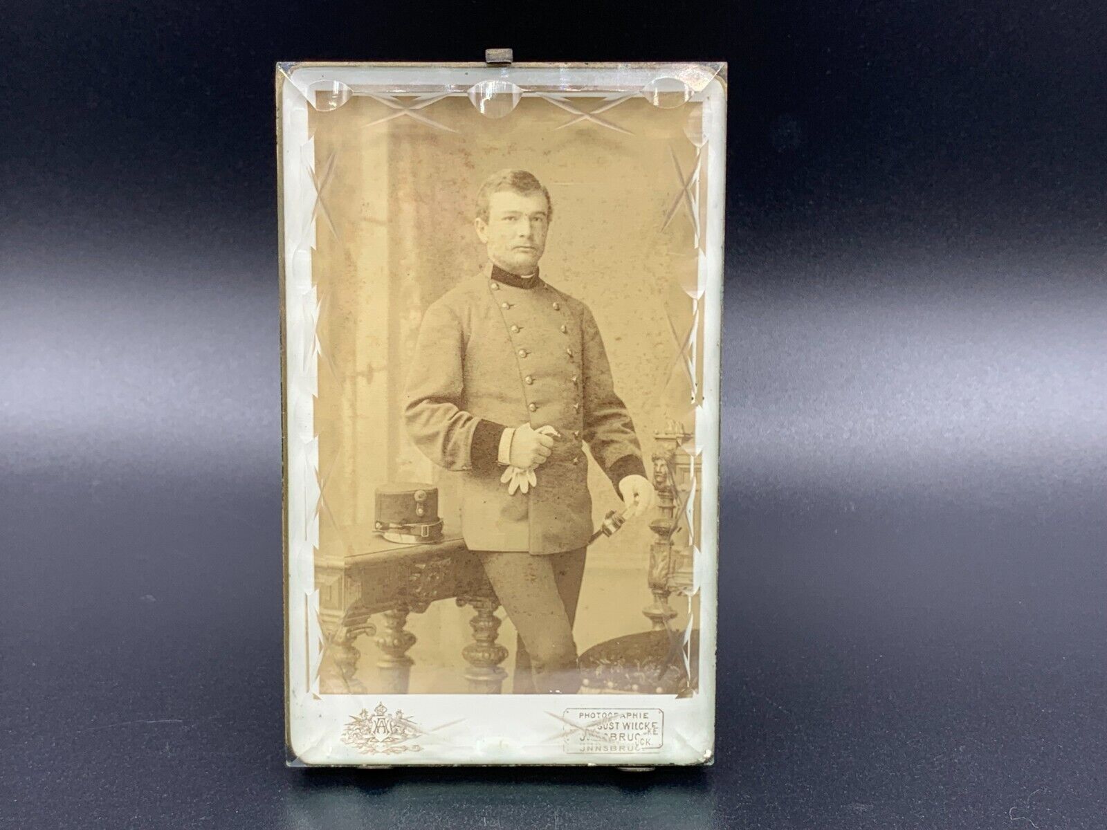 19th C. Antique Cut Bevelled Glass CDV Portrait Photo Picture Frame Easel Back