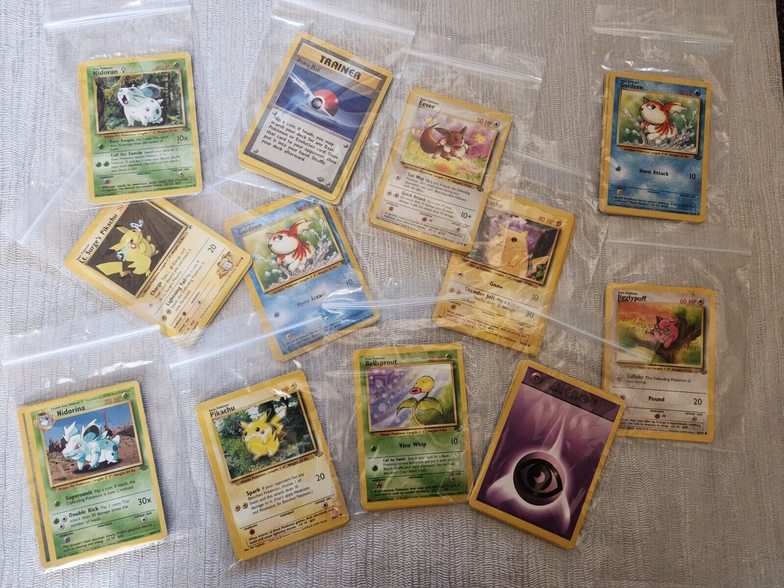 WOTC Pokemon card bundle 2 PACKS. OLD RETRO. 10 Cards Non Holo