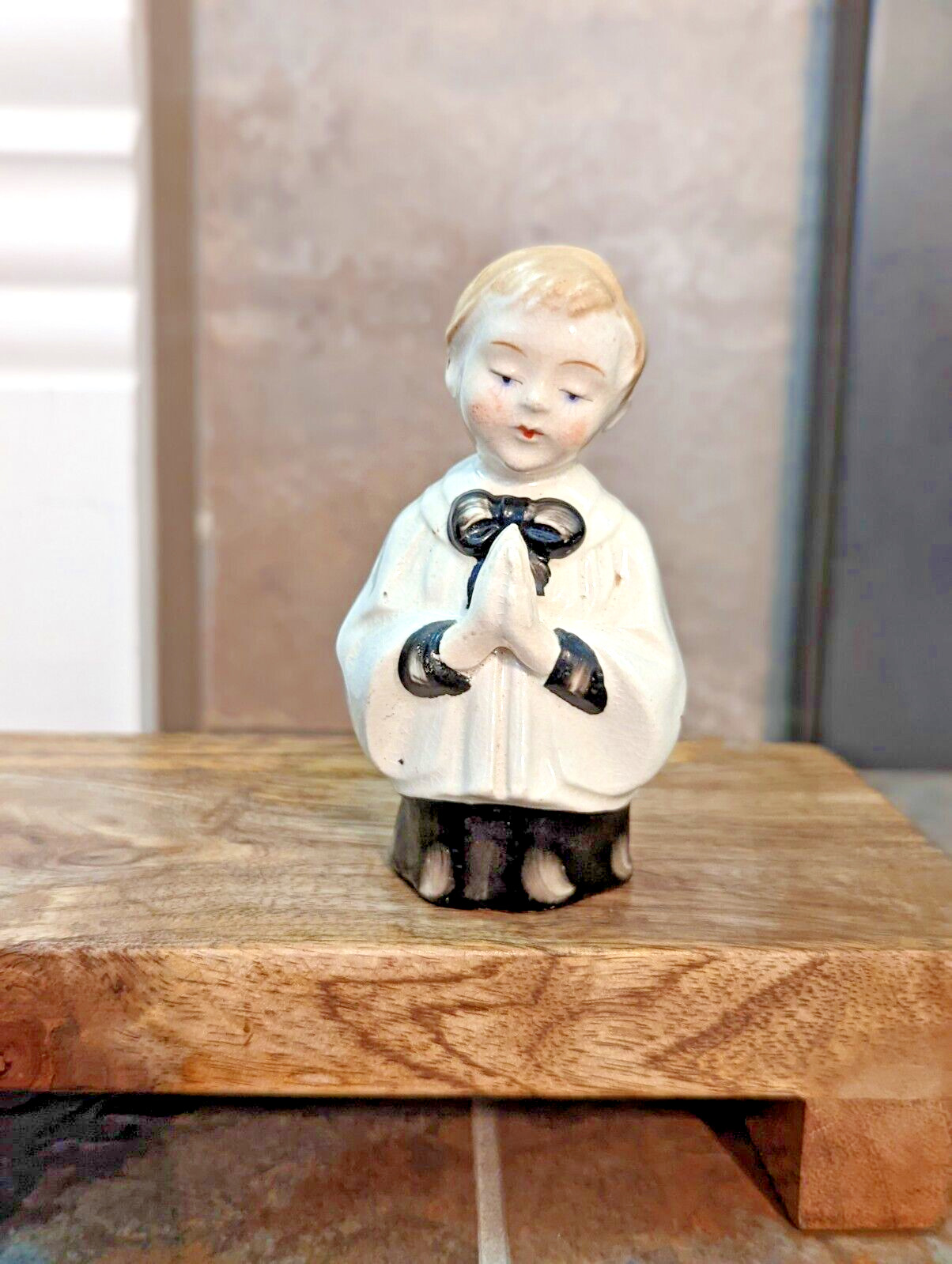Vintage Choir Boy Ceramic Christmas Figure Made In Japan