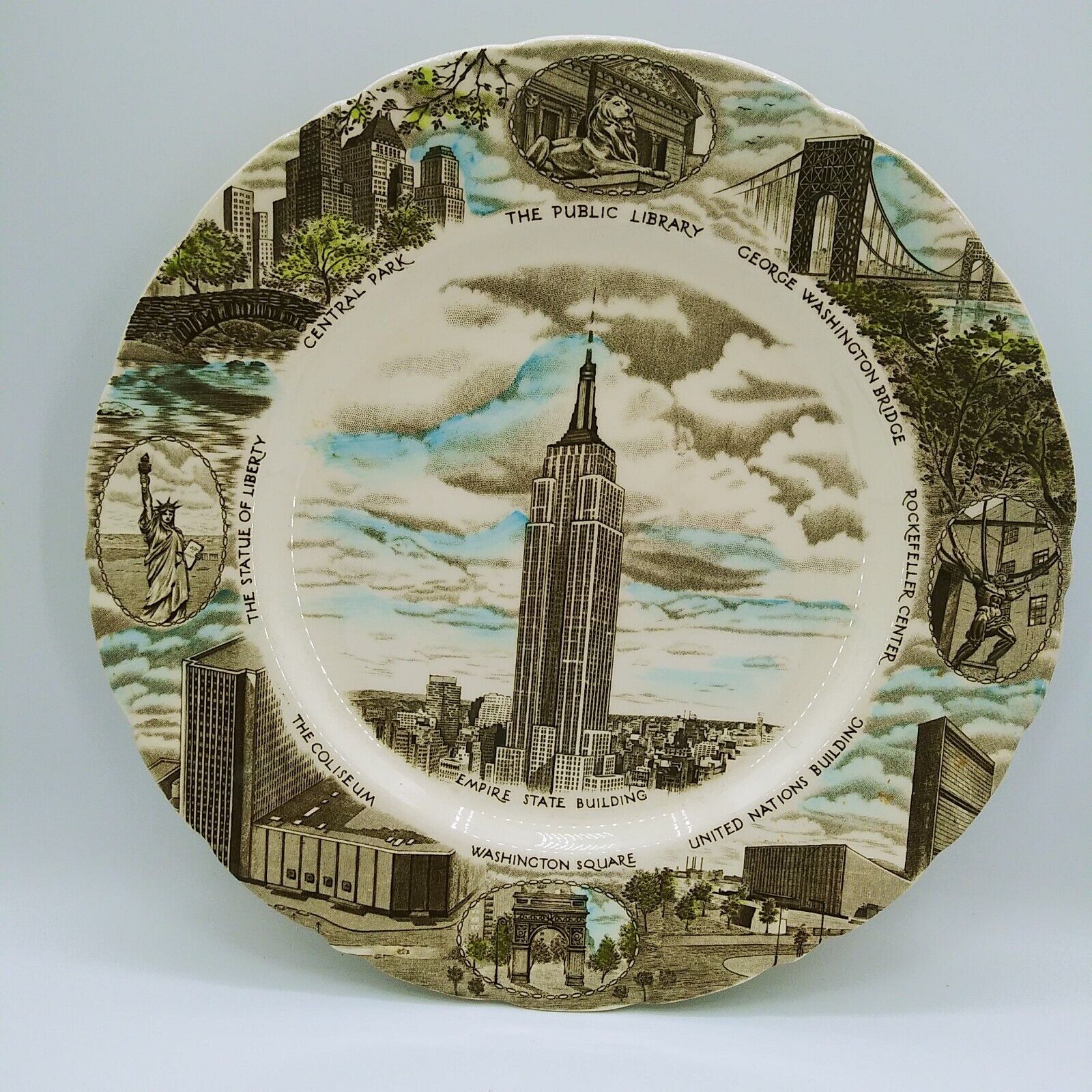 VTG Empire State Building Souvenir Plate New York Johnson Bros England 10.75”