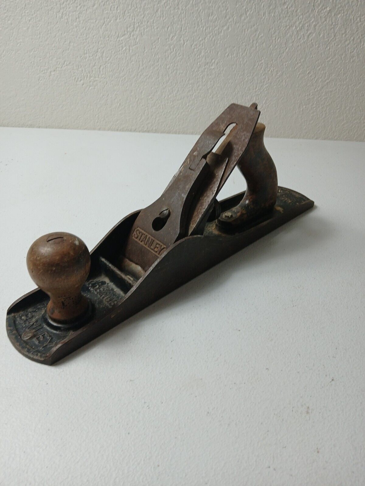 Vintage Stanley Bailey No. 5 Carpenters Smooth Plane Carpentry Tool Made in USA