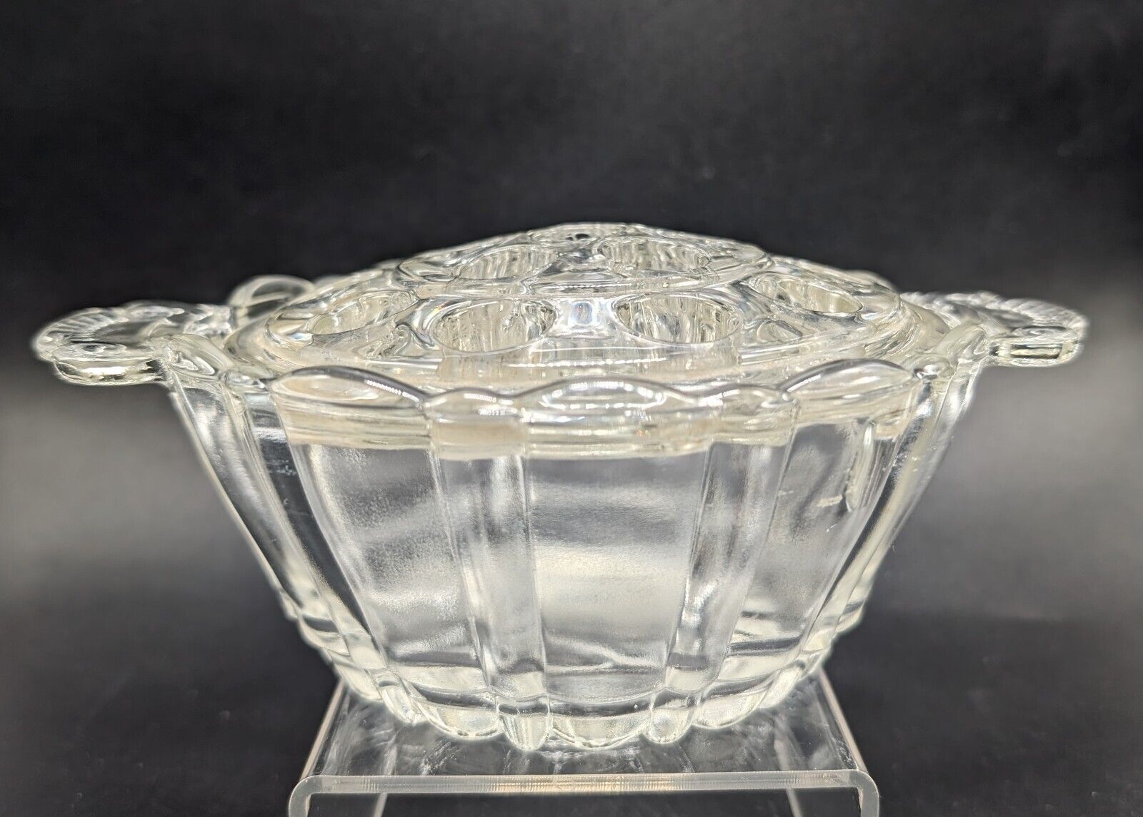 Anchor Hocking Old Café Clear Small Floral Bowl with 16-Hole Flower Frog