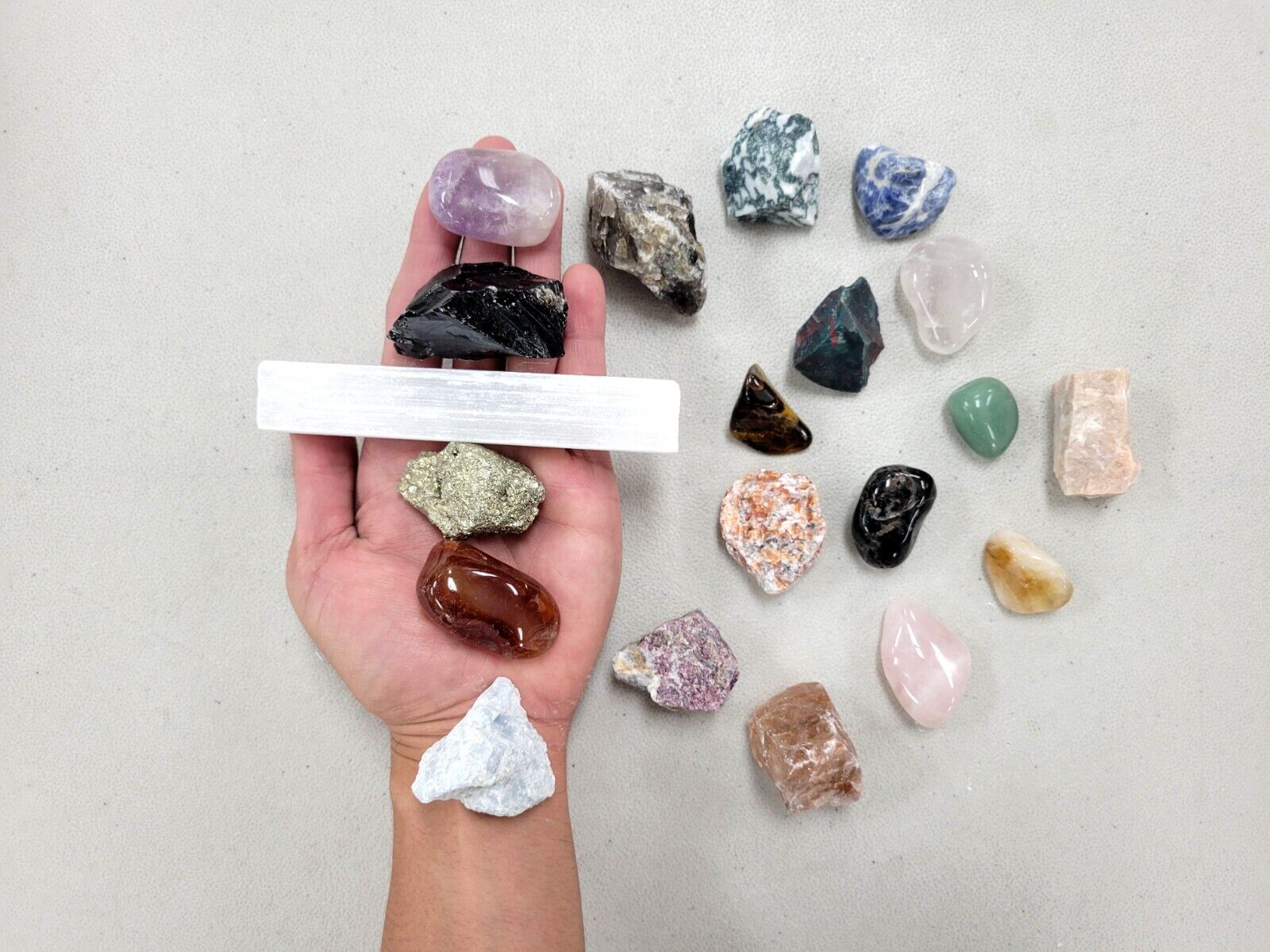 20 PCS Crystal Starter Set, Mixed Healing Crystals Natural Gemstones Collection