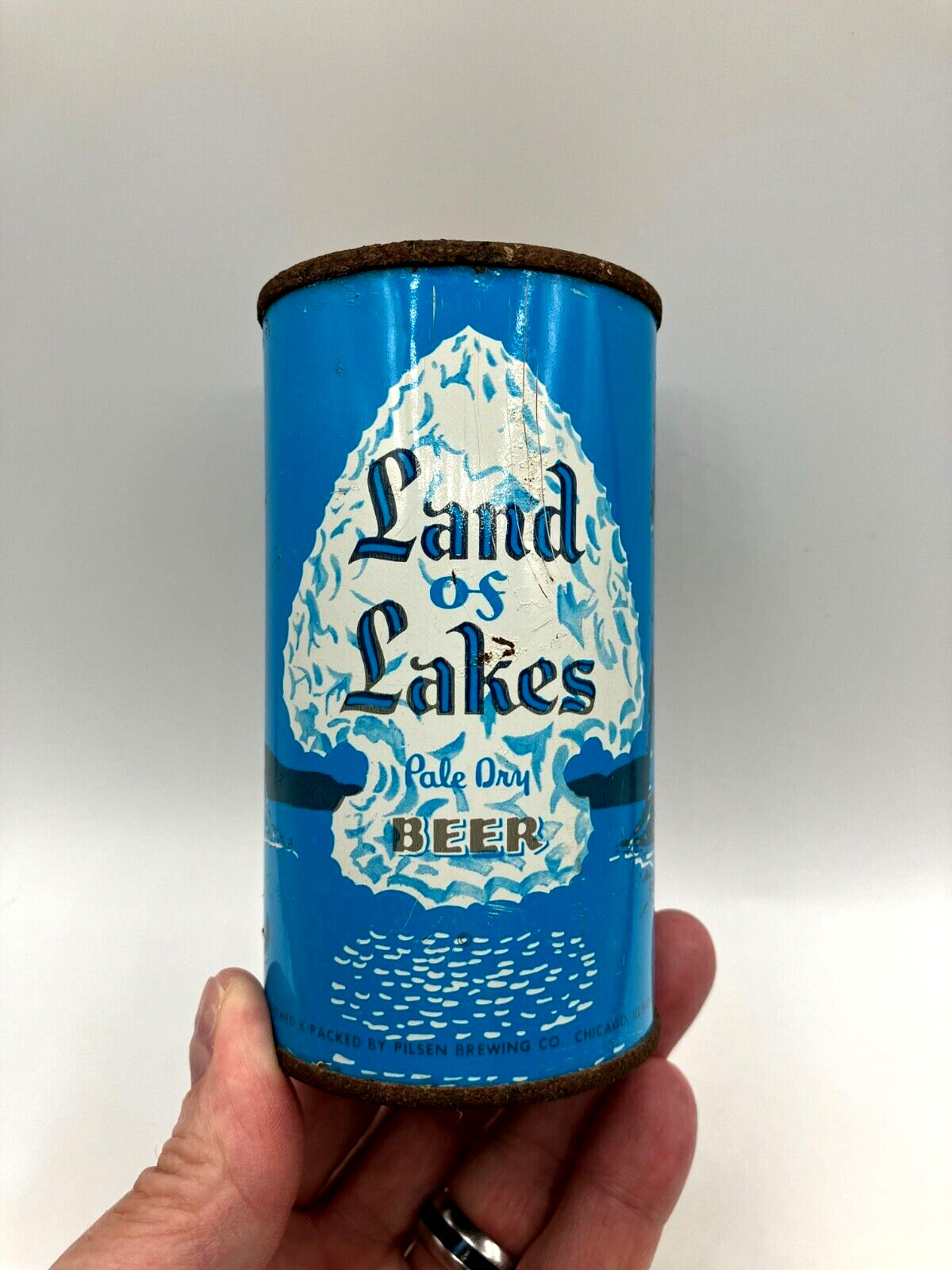 Nice 12oz LAND of LAKES  (Beer in \