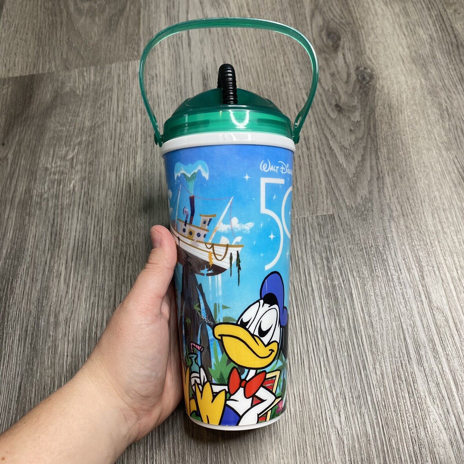 Walt Disney World 50th Typhoon Blizzard Plastic Refillable Water Parks Cup Straw