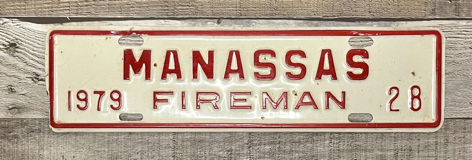 1979 Manassas Virginia Fireman License Plate Town Tag Topper Retro Firefighter