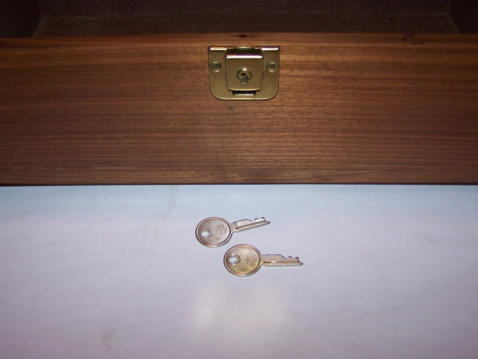 Solid Mahogany Type box, Jewelry & Trinket Box, felt lined, 3\