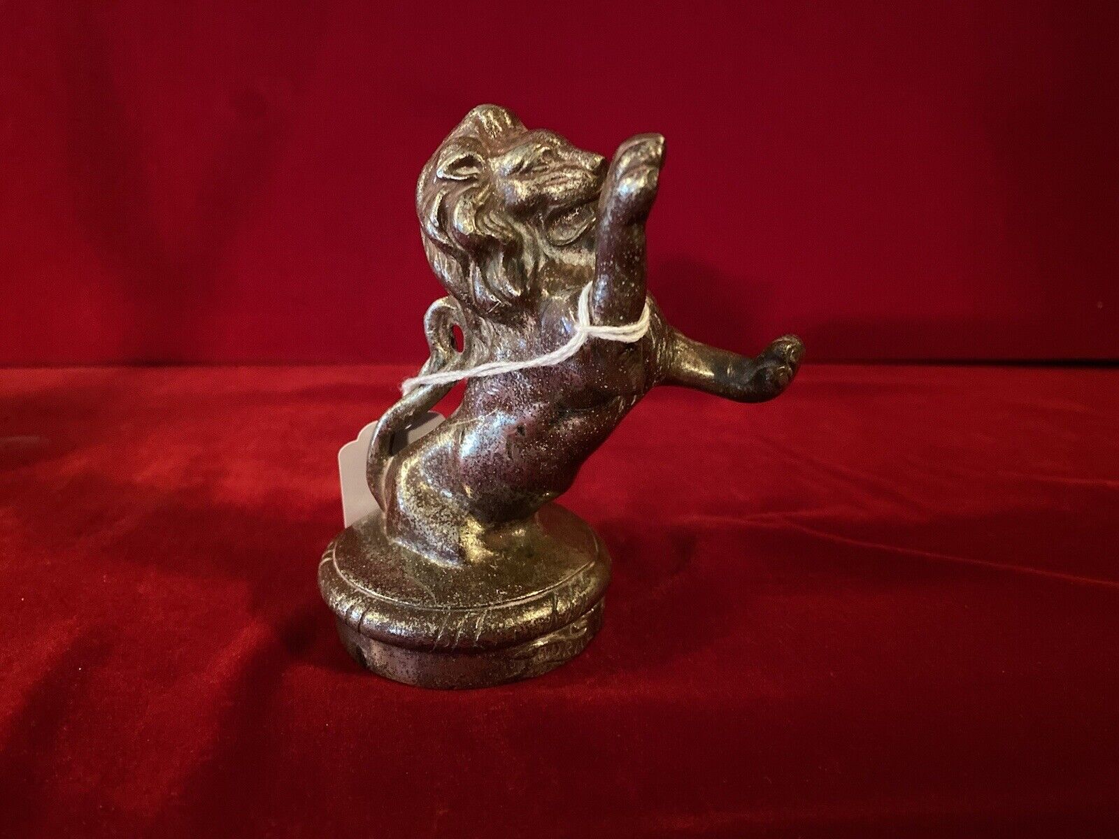 EXTREMELY Rare  EARLY Franklin Lion Hood Ornament Mascot