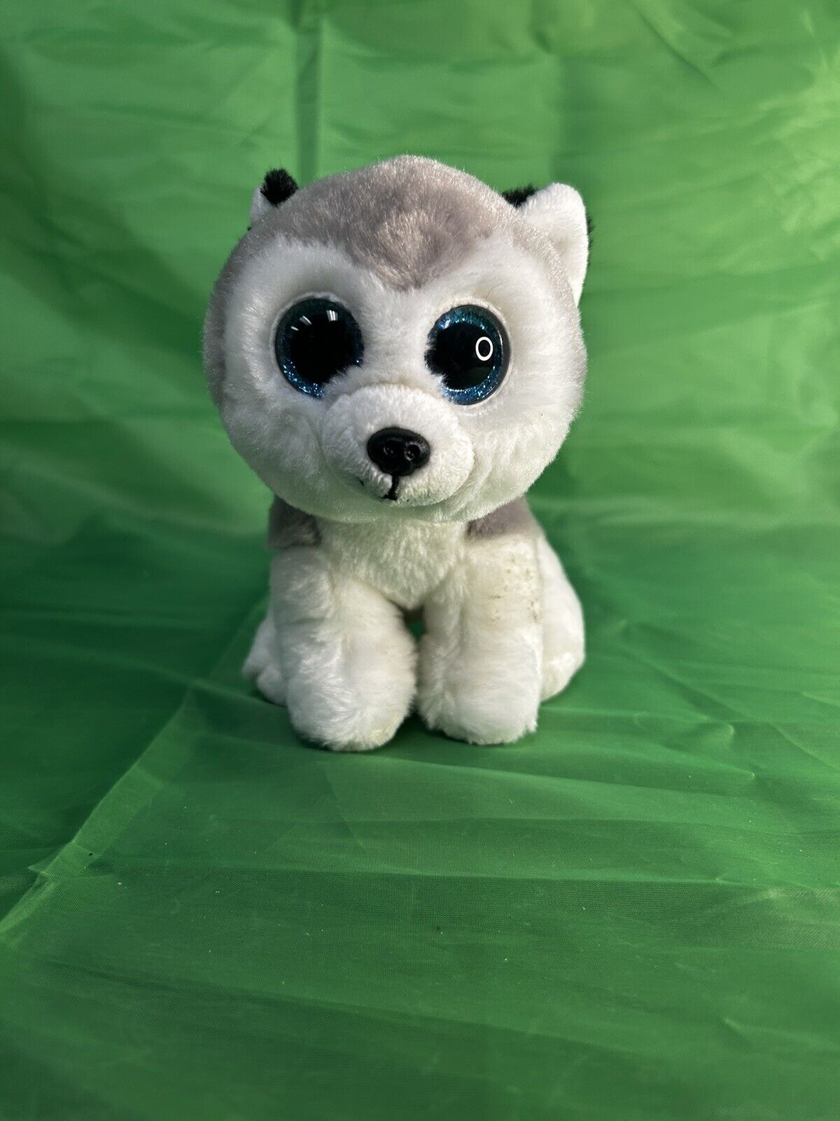 Big Blue Eyed Plush Siberian Husky Puppy Dog from Ty\'s VelveTy Collectibles - SB