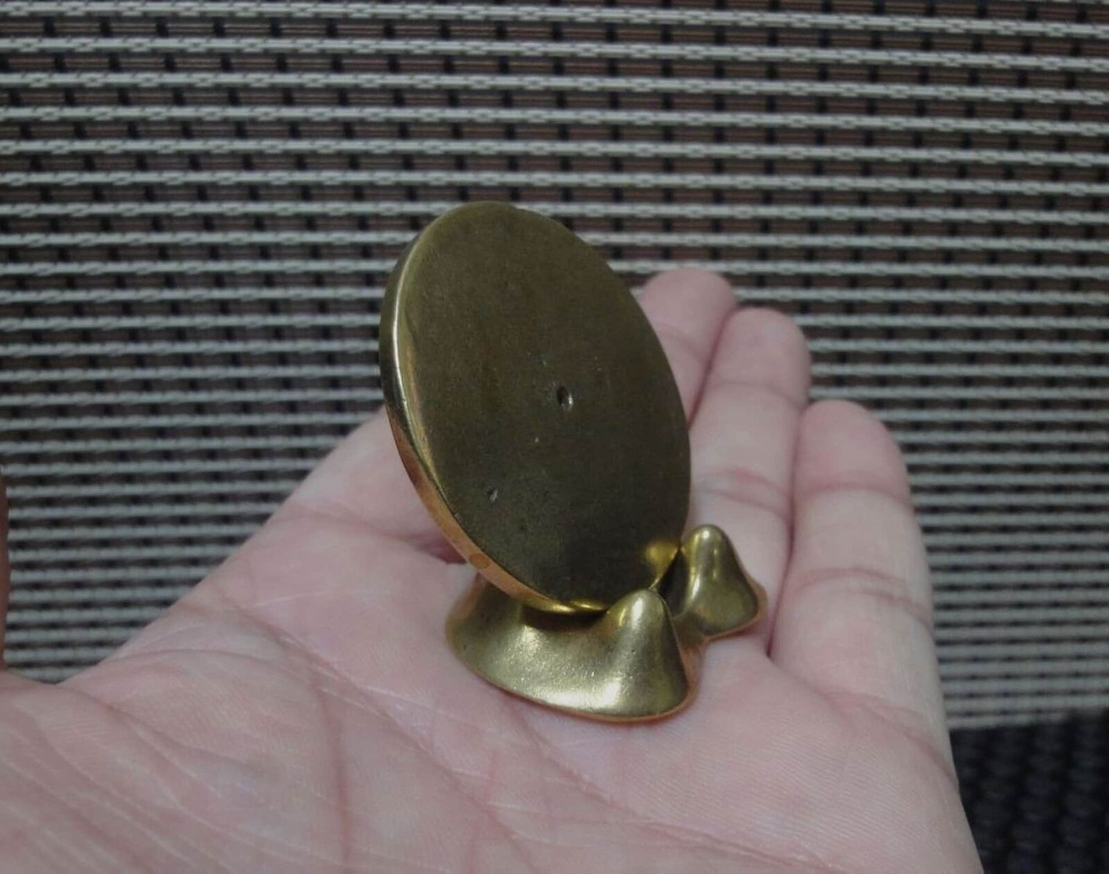 Vintage Style 2Pcs Set Solid Brass Copper Disc Shape Statue Incense Stick Holder