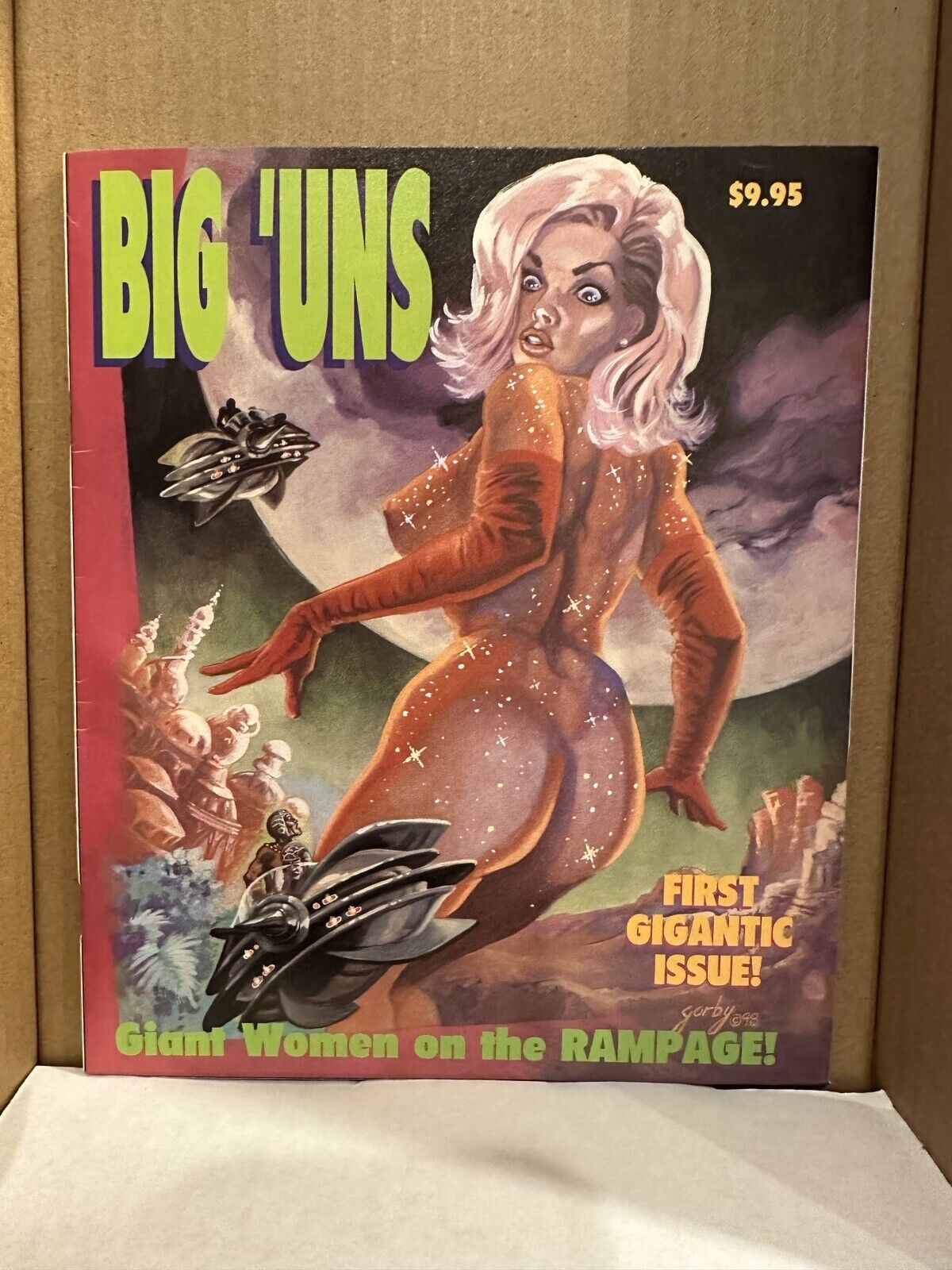 Big 'Uns #1 Giant Women on the Rampage VF+/NM Beautiful Cover, BOOTY Cover