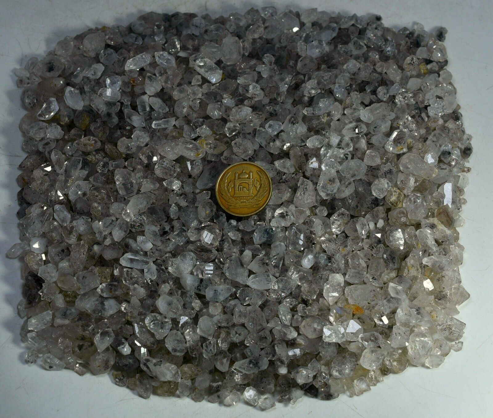 1000GM Double Terminated Natural Petroleum Diamond Quartz Crystals Lot @Pakistan