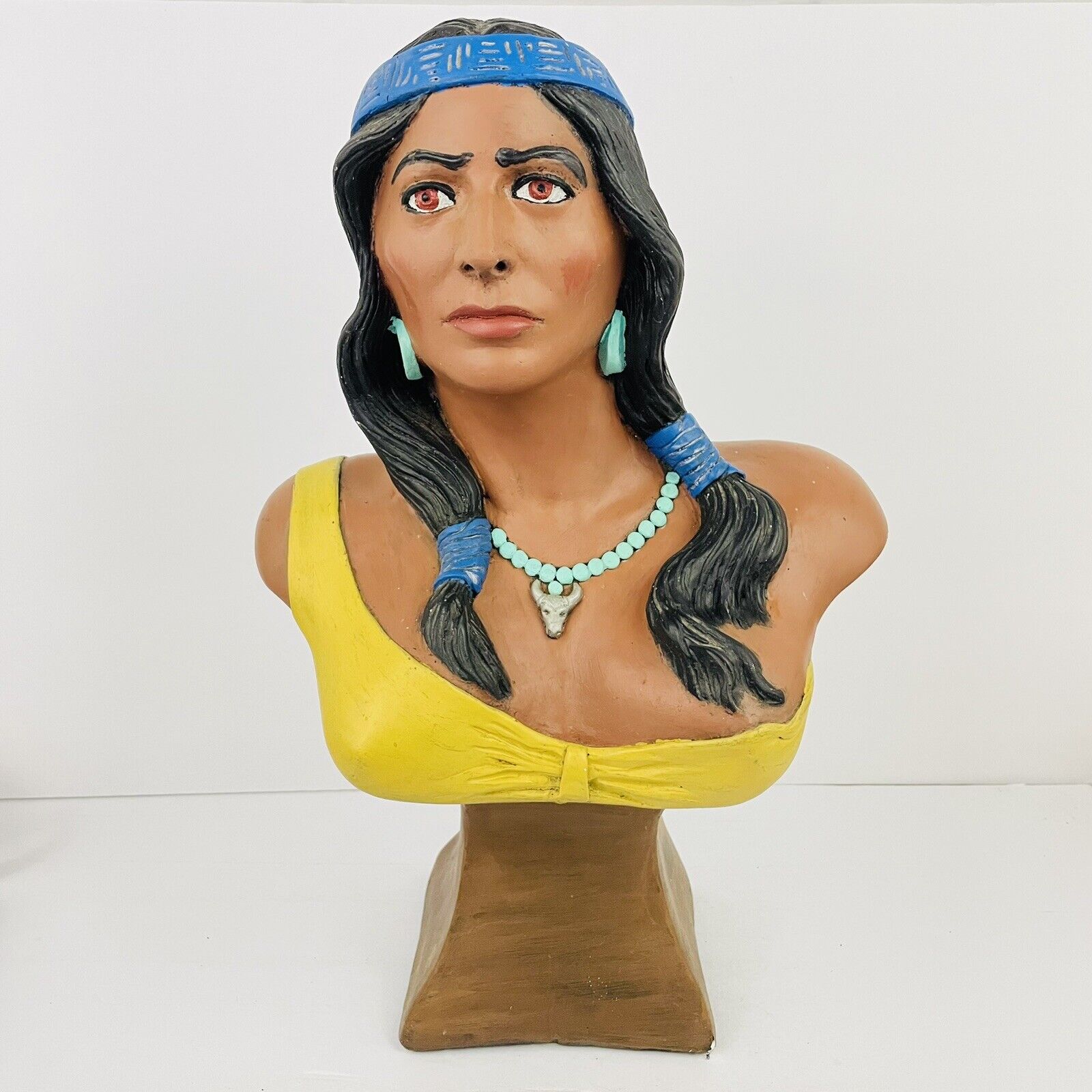 Vintage Native American Female Indian Bust Chalkware Sculpture Art White Studio