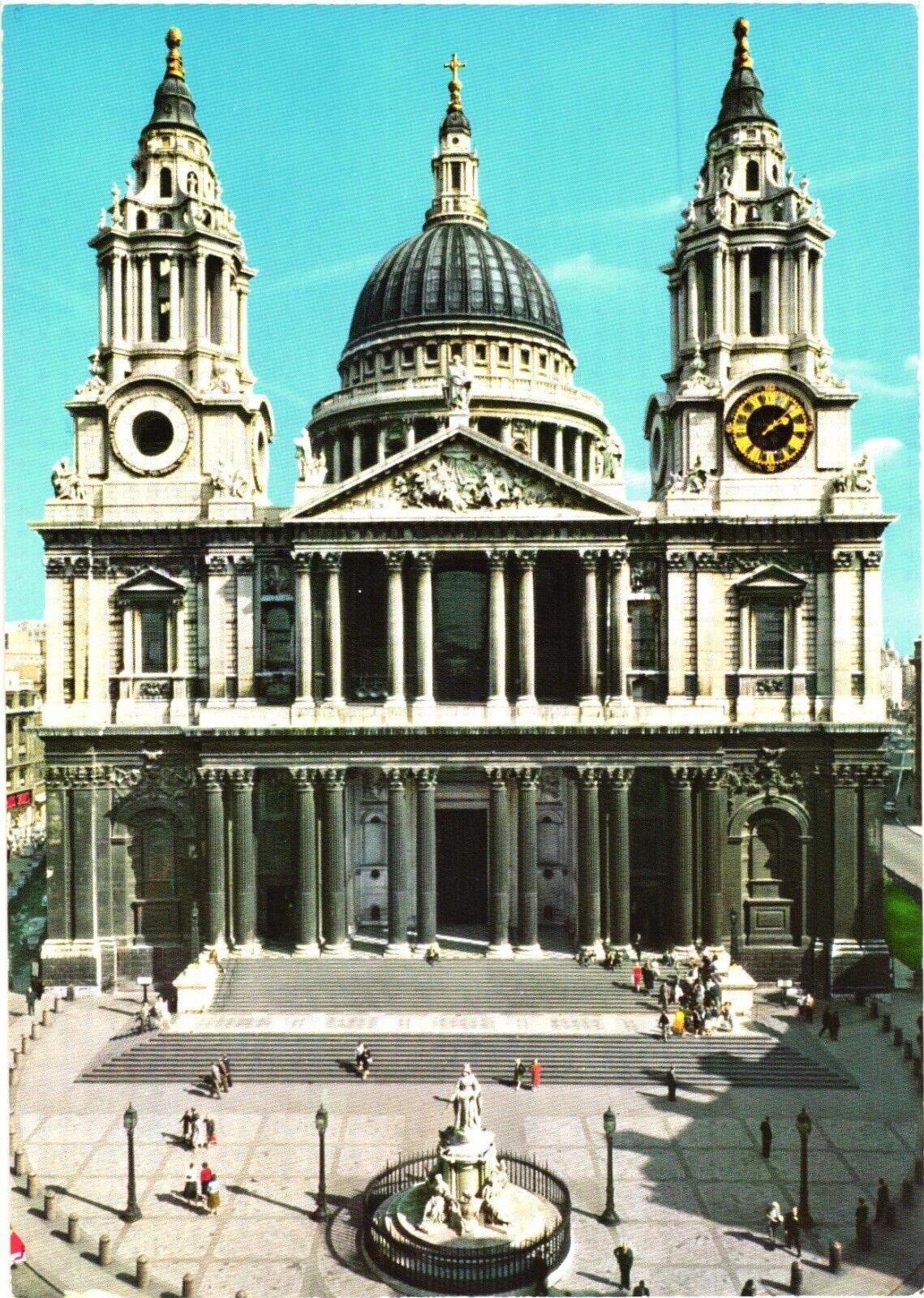 London England St Paul\'s Cathedral Beautiful Facade Postcard