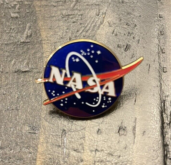 NASA Logo Lapel Pin Enamel Gold Tone