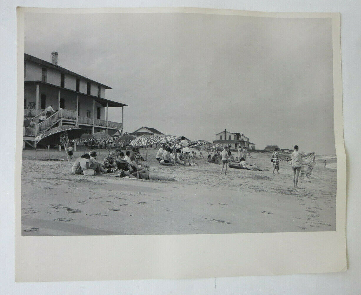 1948 Press 8 x 10 Photo Carolina Beach North Carolina People on Beach