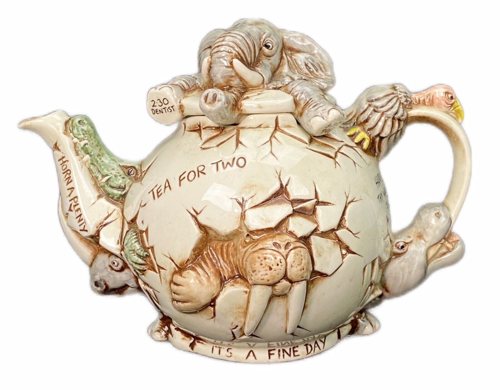 Harmony Kingdom Cracking Brew Tea Pot Vtg 90s Elephant Alligator Hippo Buzzard