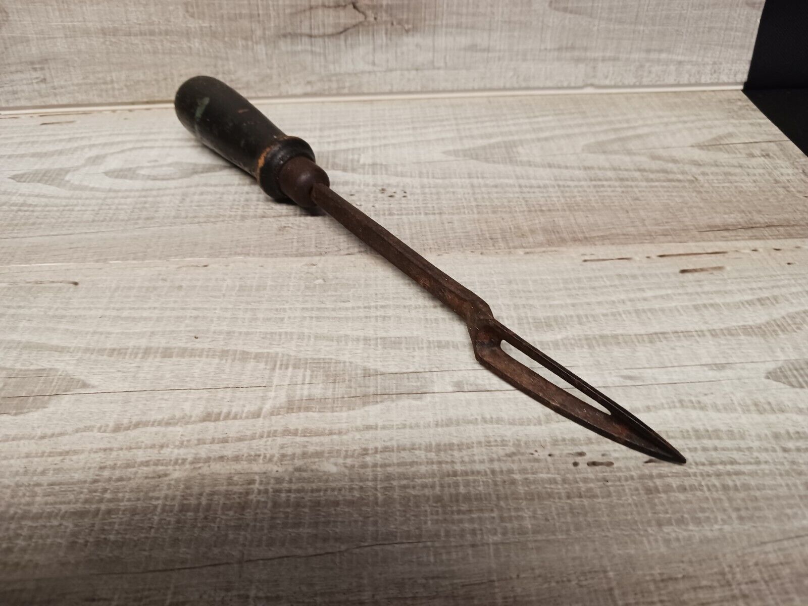 Antique Vlchek Tool Co Babbitt Bearing Scraper w Wooden Handle Cleveland OH USA