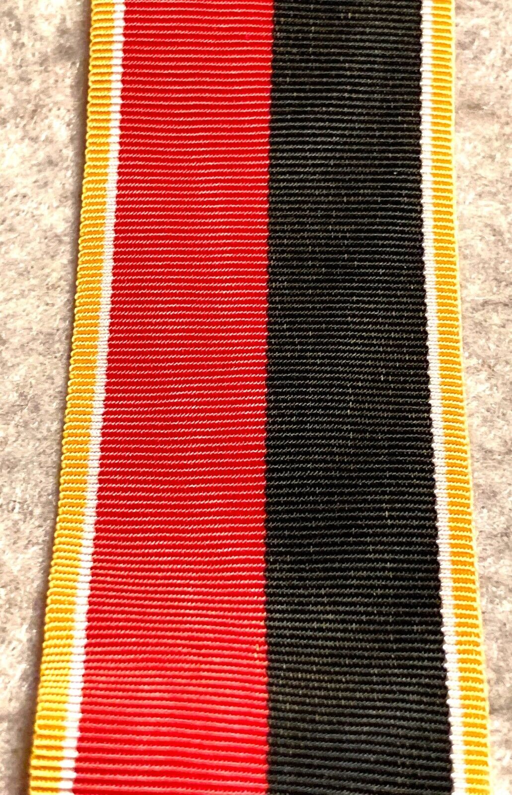 Replacement ribbon for the Ethnic Development medal - RSVN
