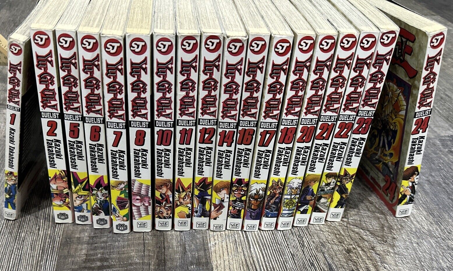 Yu-Gi-Oh Duelist Manga 18 Volumes English Lot Rare OOP Viz Media