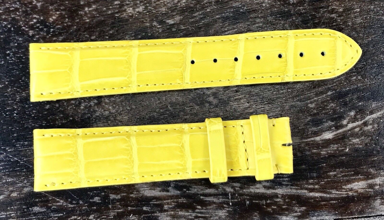 CARTIER Alligator Crocodile Leather Strap Band 20x18 mm Yellow 0A1FEP32 Yellow /