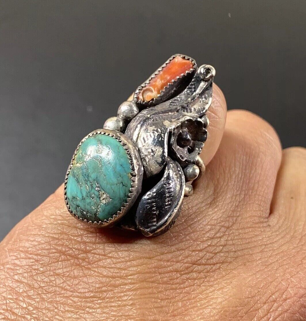 Vintage Early Native American Navajo Sterling Silver .925 Coral Turquoise Ring