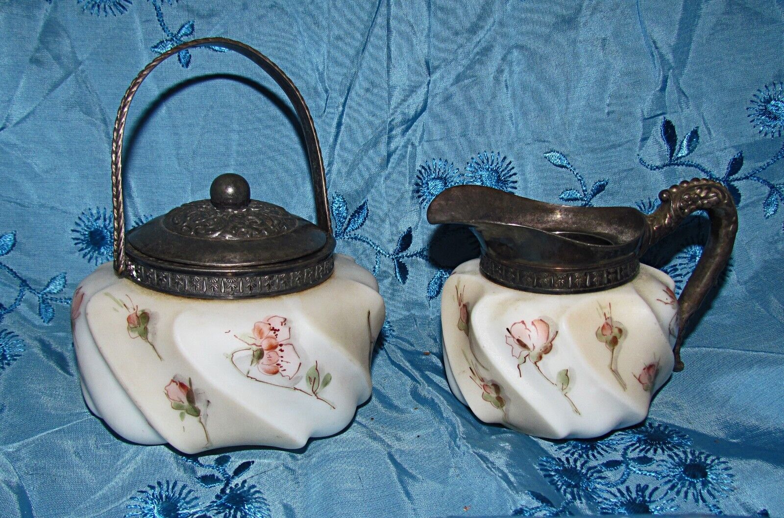 antique Wavecrest hand painted creamer & covered sugar bowl
