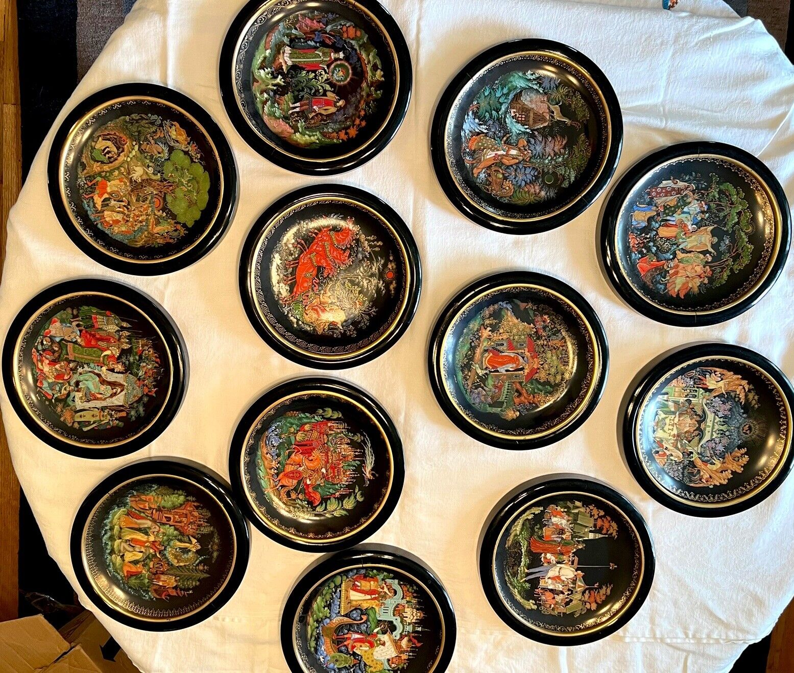 12 Vintage Russian Art Porcelain Collector's Plates Limited Edition Great Cond