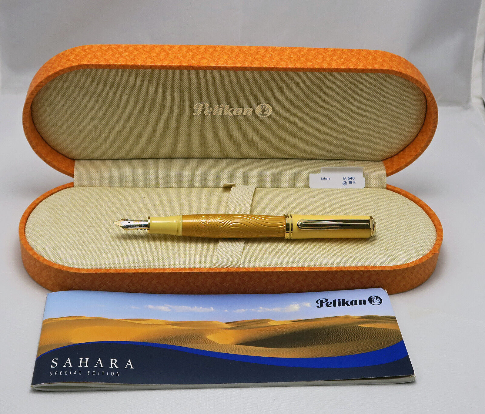 Pelikan Sahara Special Edition Fountain Pen New in Boxes 18K  Medium Nib