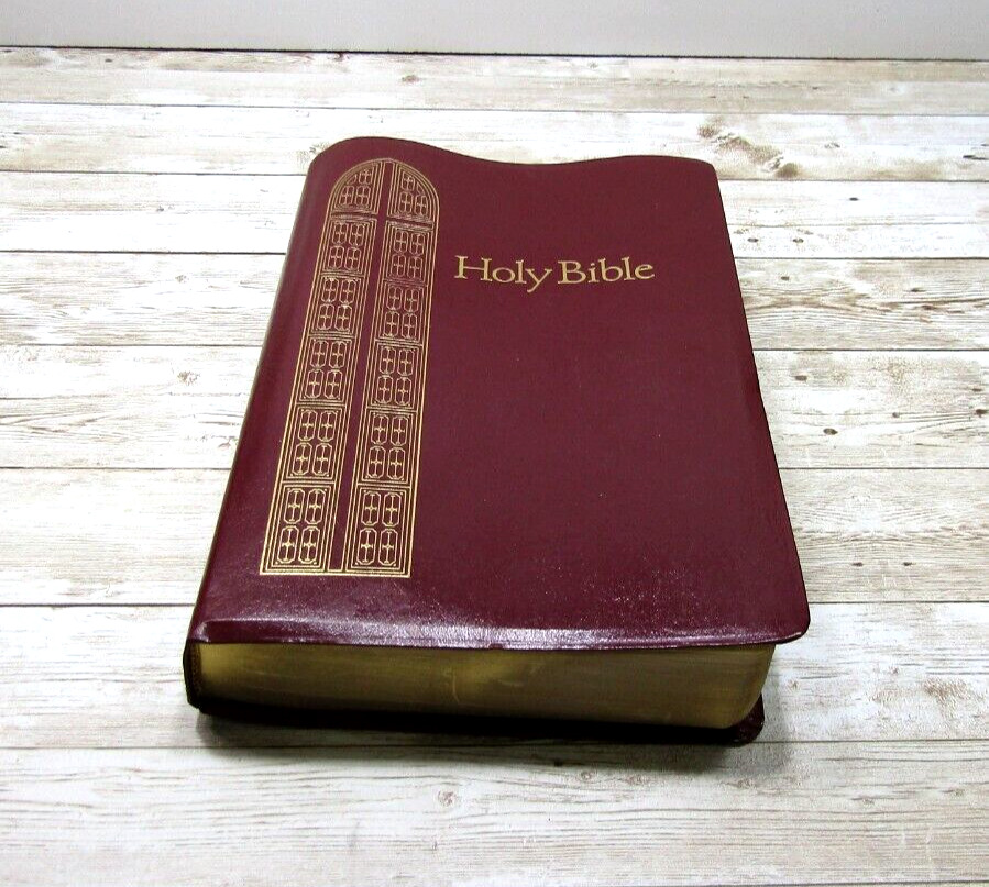Vintage Holy Bible King James Version a Regency Bible from Thomas Nelson Publish