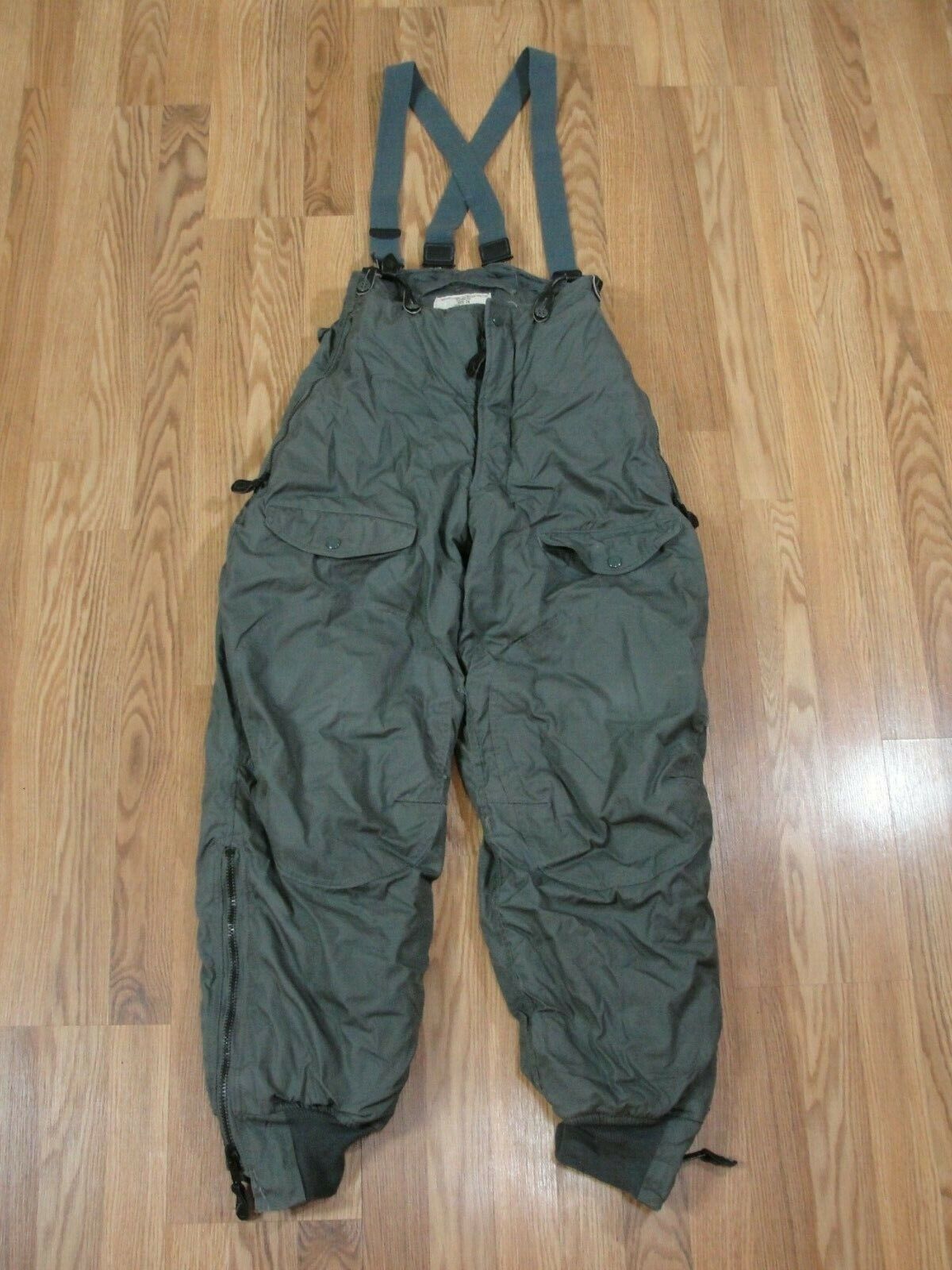 Type F-1B Extreme Cold Weather Trousers Size 24 8415-00-394-3598 Vintage USAF
