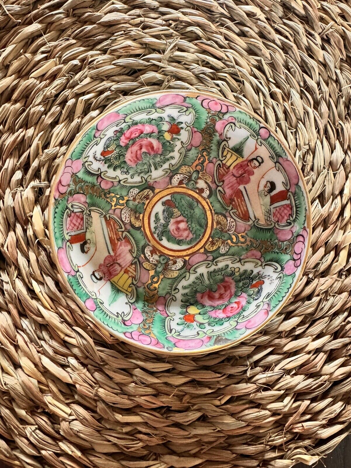 Vintage Famille Rose  Medallion Porcelain Antique Rice Bowl