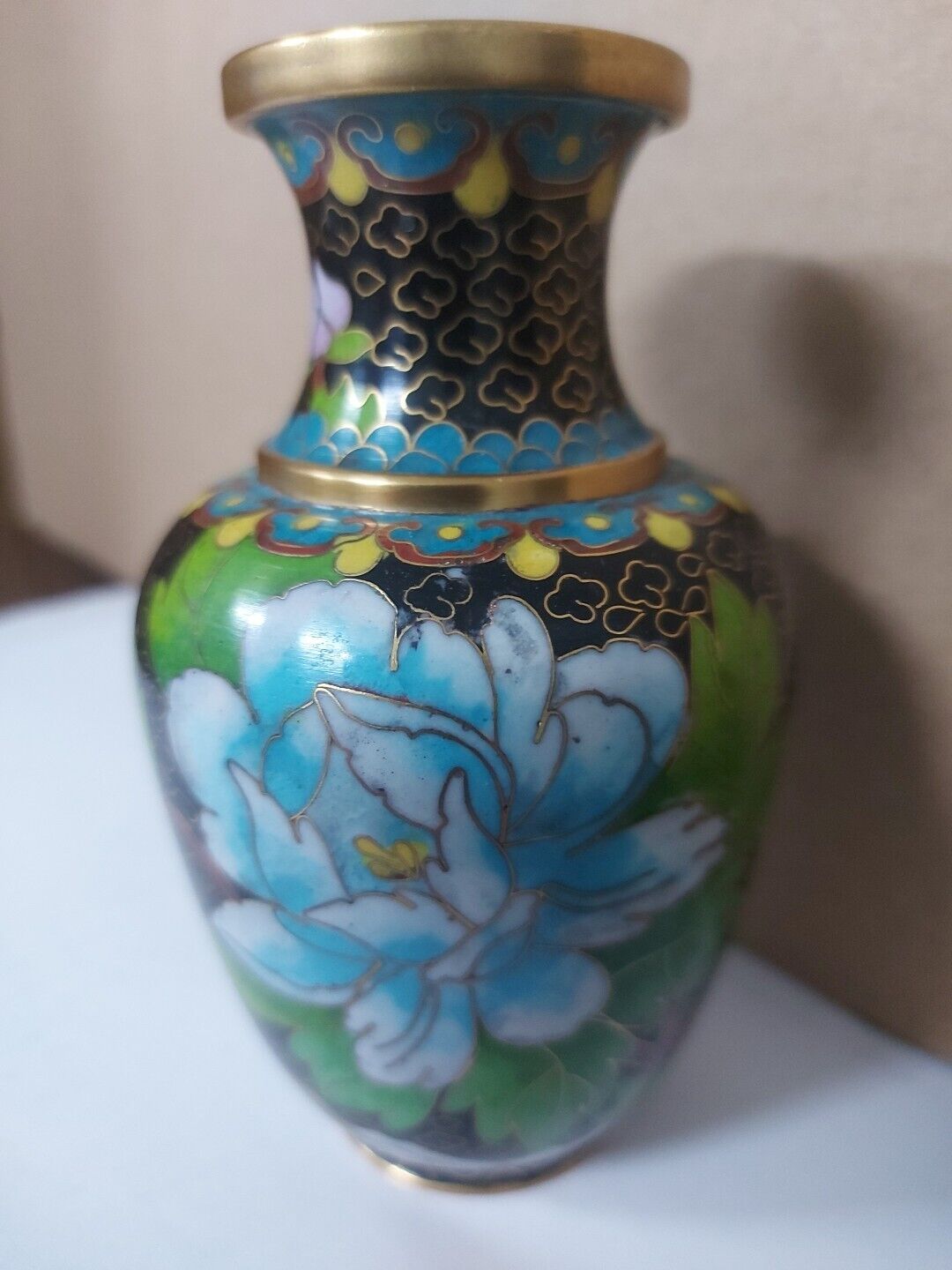 Vintage Miniature Cloisonne Floral Bud Vase.