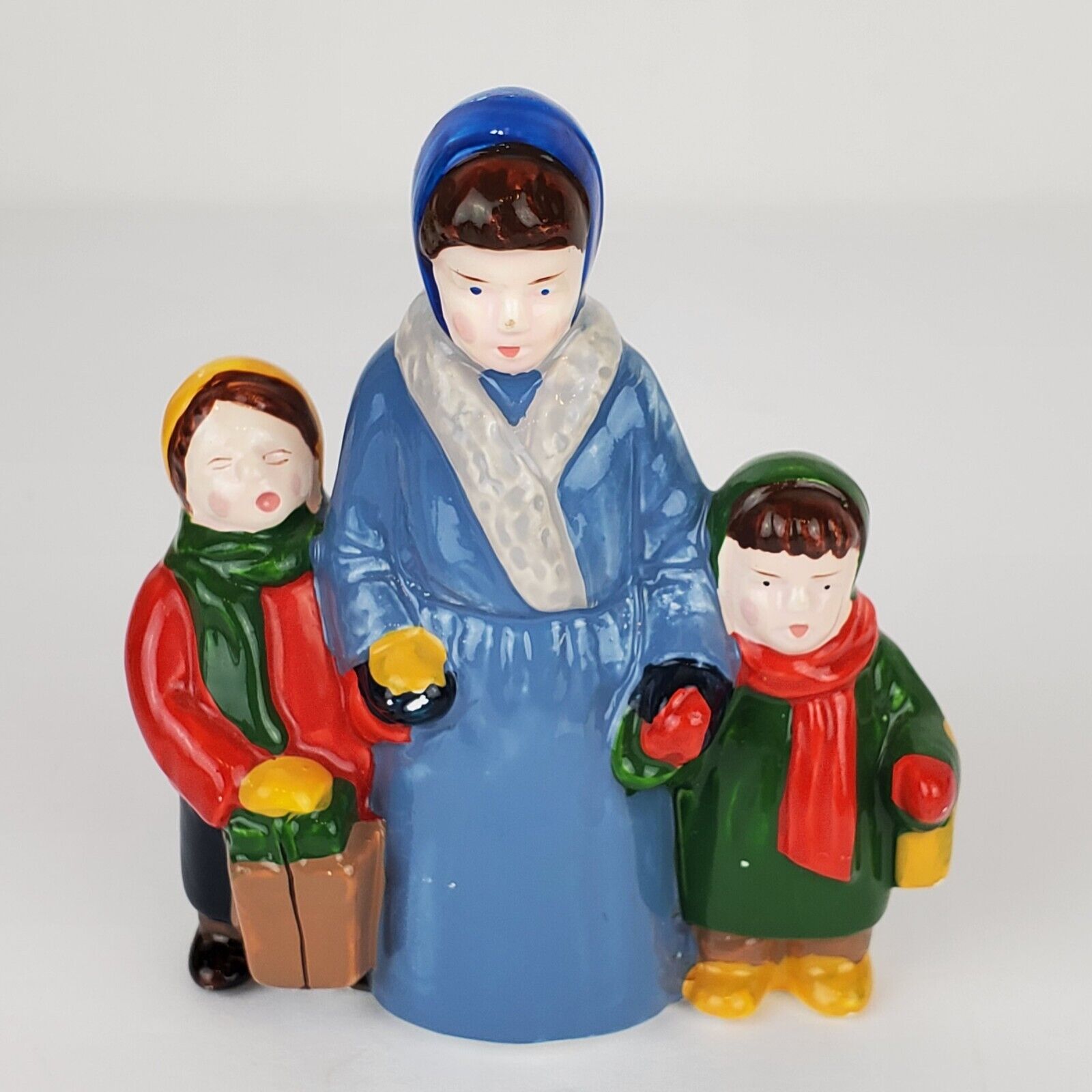 Dept 56 Family Mom Kids Original Snow Village Series 50571 Replacement Figurine 