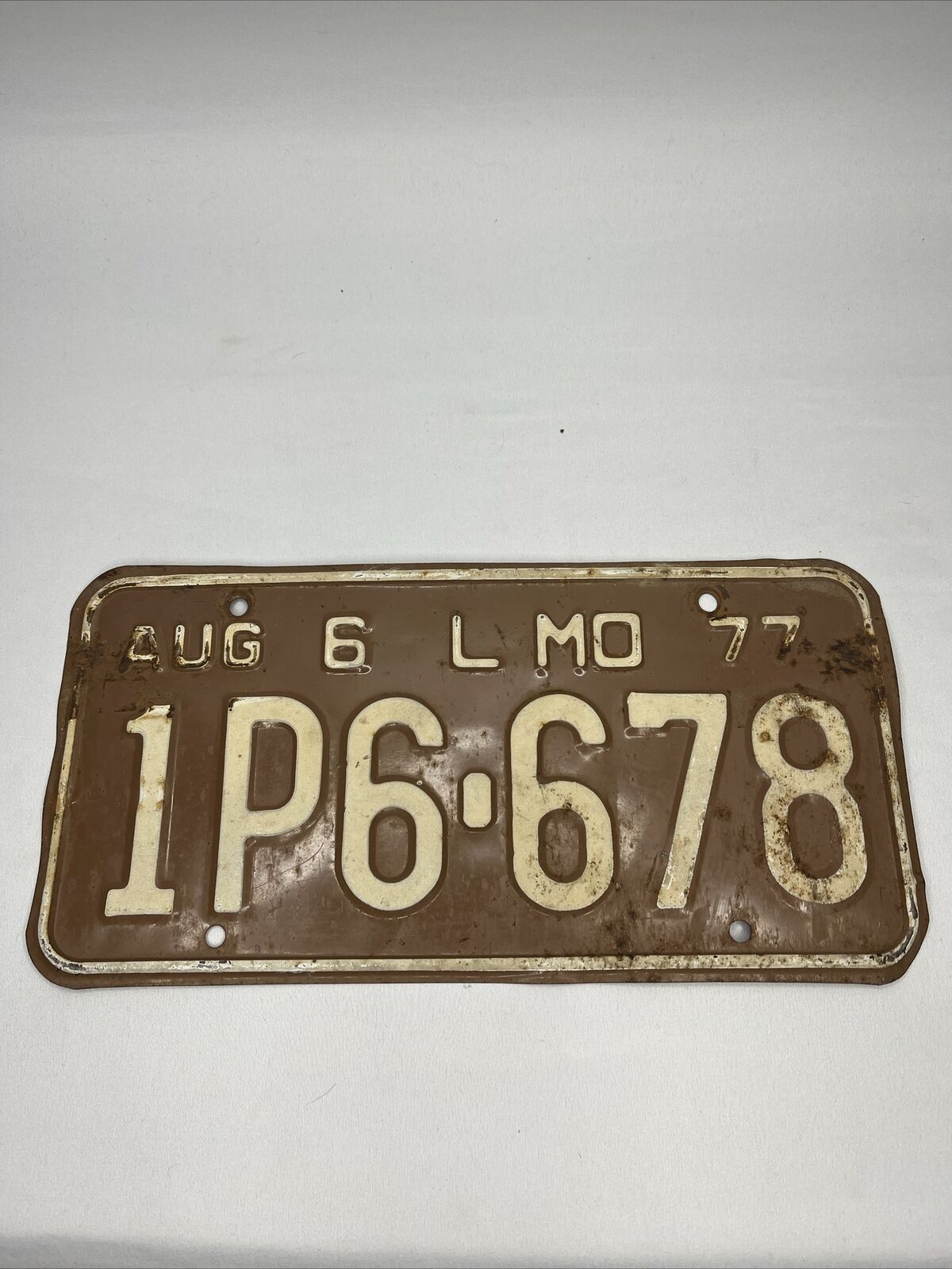 Vintage 1977 MISSOURI License Plate - Original