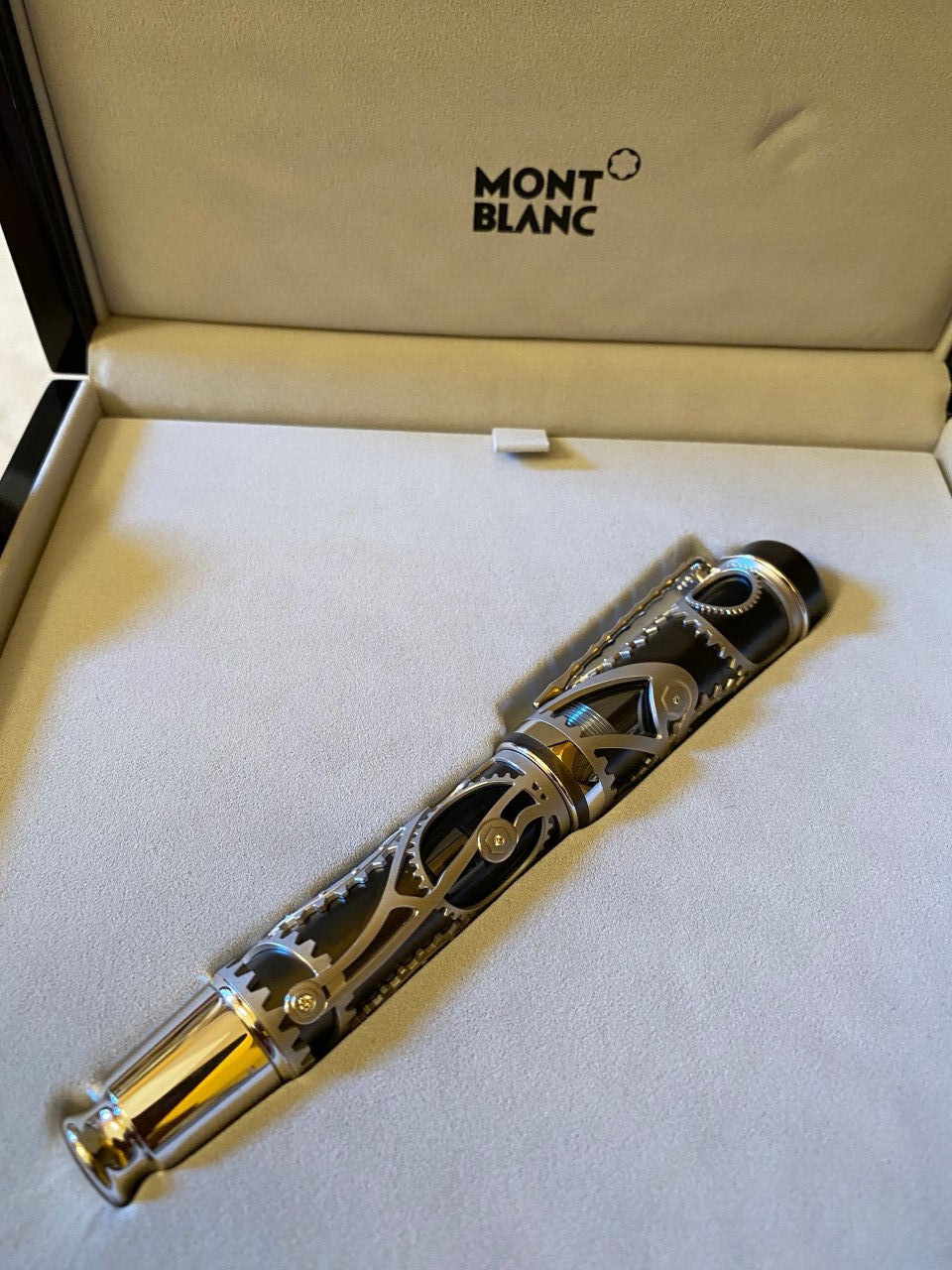 Montblanc Charlie Chaplin Limited Edition 88 Fountain Pen 