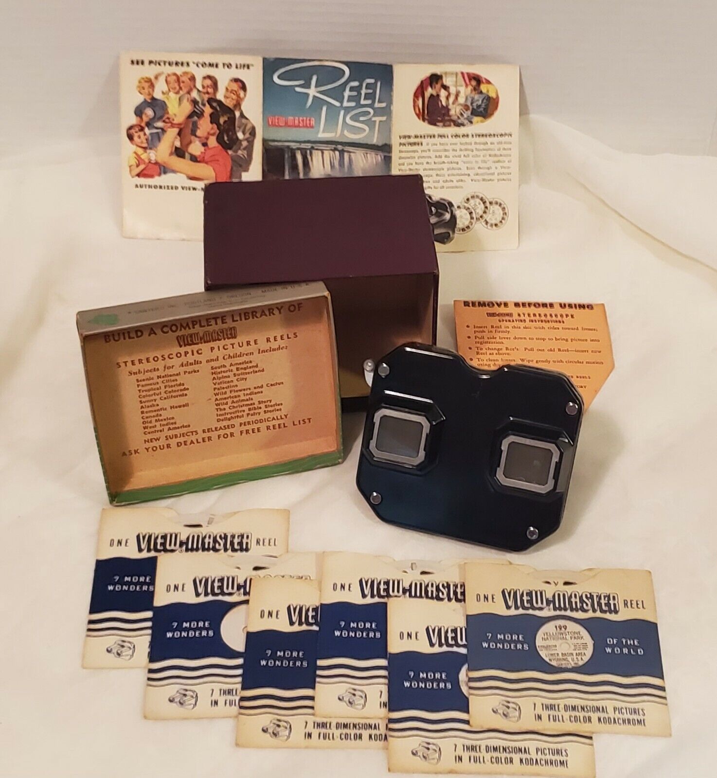 VTG 10pc Sawyer's USA View Master 3D Stereoscope 12 Color Picture Reels Kid Toy
