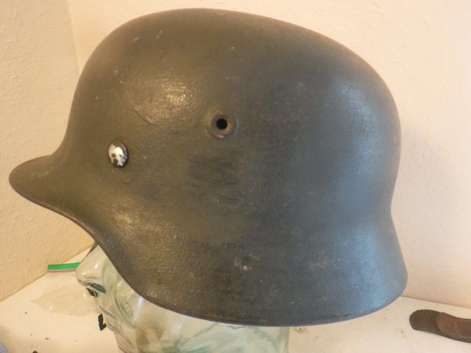 German WW2 M40 Helmet (Q66)