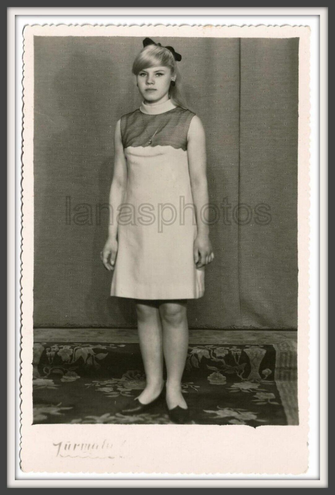 1969 Beautiful young girl Long blonde hair Short dress Studio Fashion vtg photo 