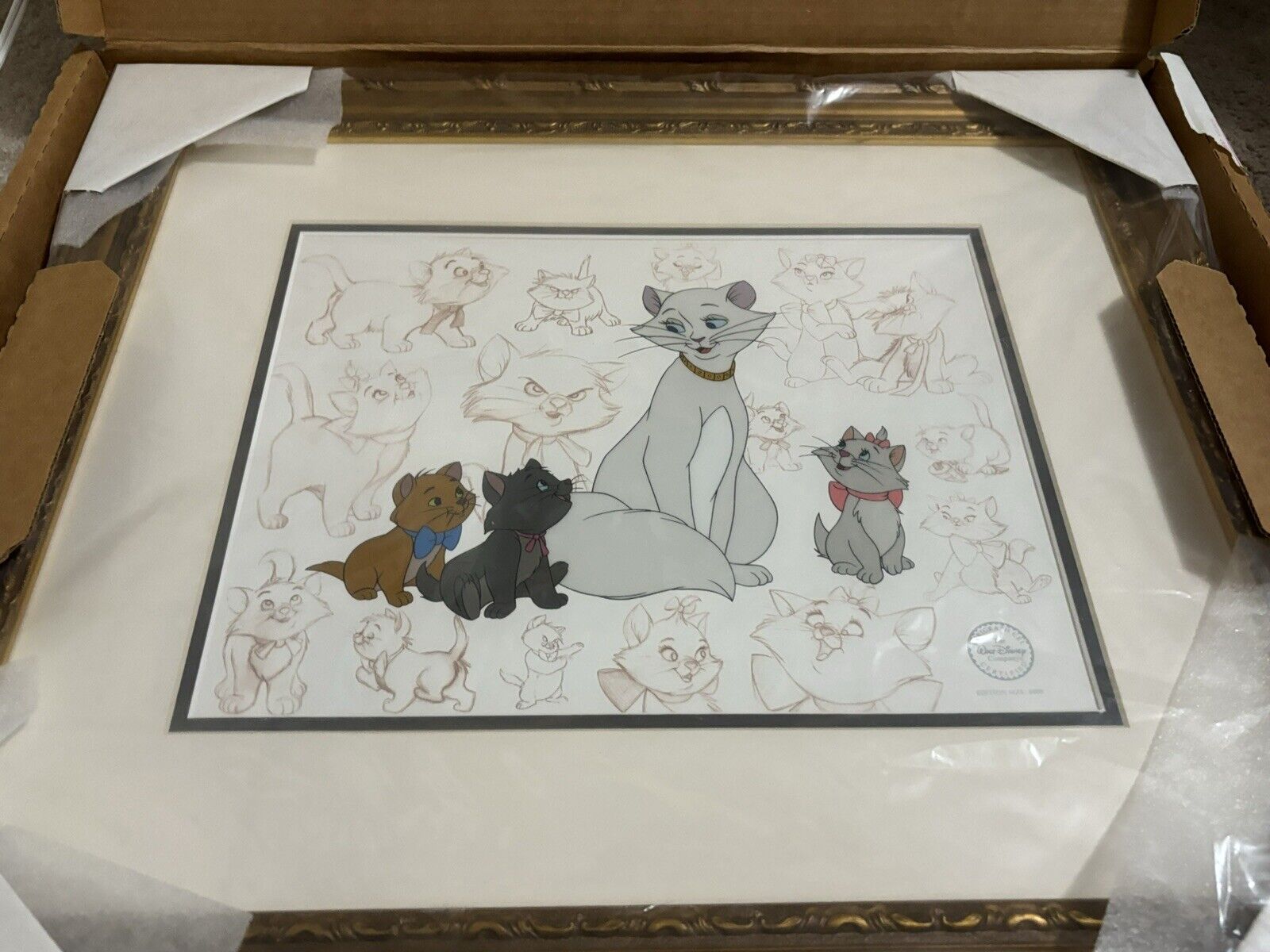 Disney Aristocats Special Edition Duchess and her Kittens Brand New frame