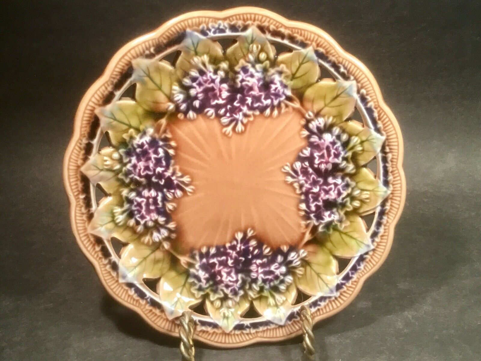 Antique Majolica Purple Lilacs and Green Leaves Reticulated Plate c.1800\'s