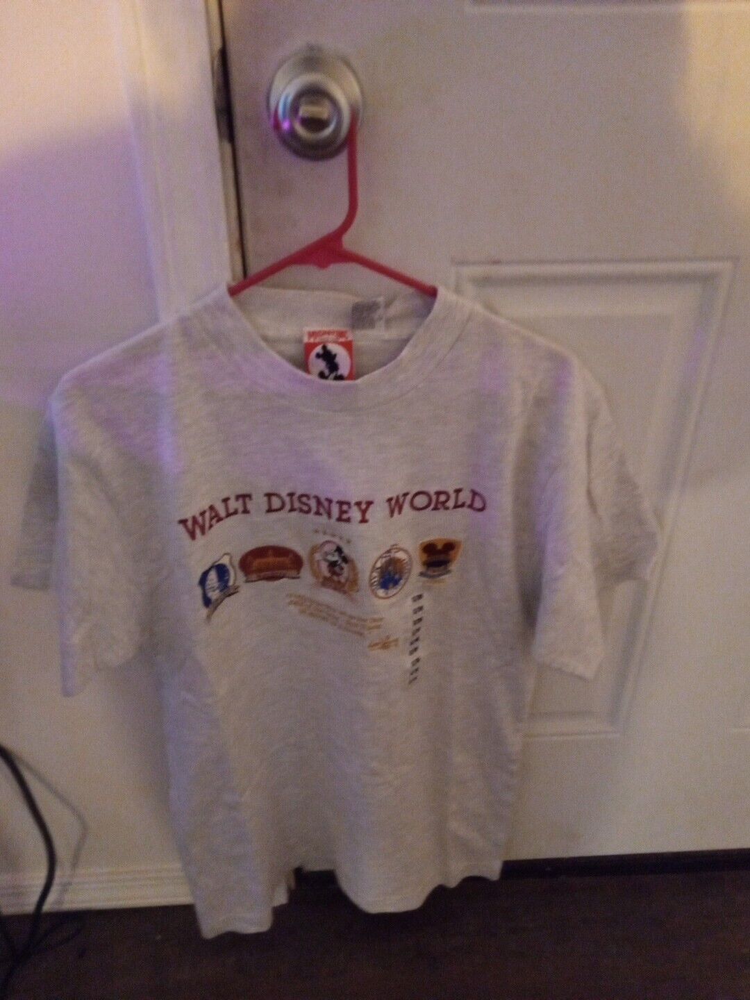 Vintage Walt Disney World Resorts T-shirt  Grey Mickey Inc Medium NWT